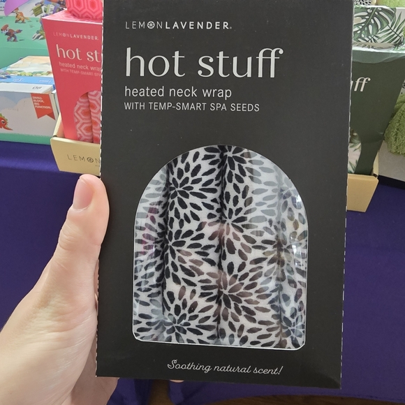 Hot Stuff Heated Neck Wrap - Picture 1 of 3